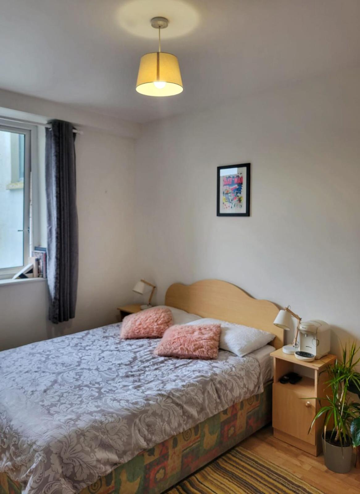 With Free Parking Private In Shared Flat